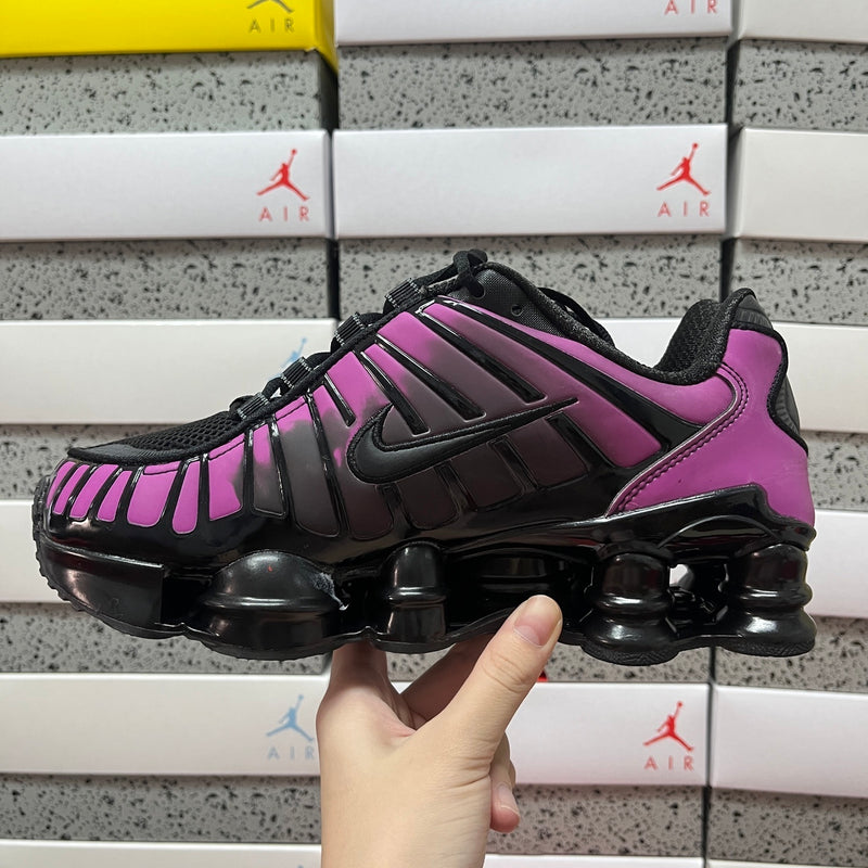 NIKE SHOX 12 MOLAS THERMO REACTIVE  PREMIUM 1.1