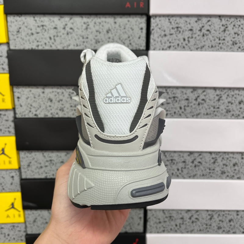 ADIDAS PHARRELL WILLIAMS JELLYFISH PREMIUM 1.1