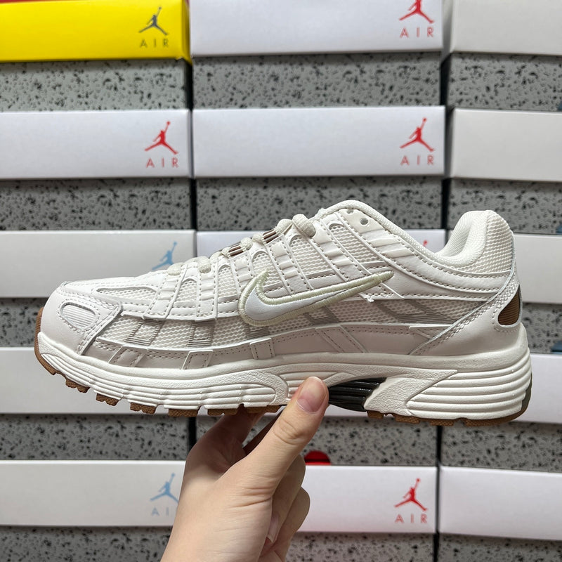 NIKE P-6000 PREMIUM 1.1