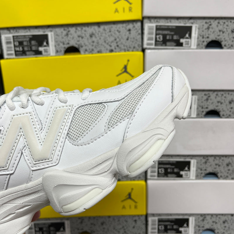 NEW BALANCE 9006 PREMIUM 1.1