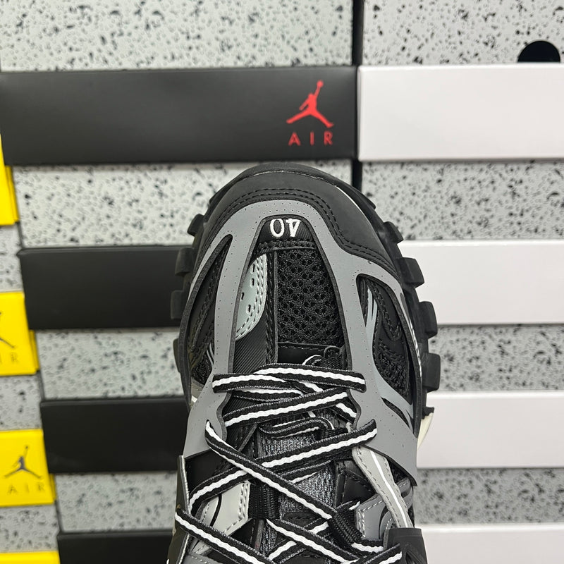 BALENCIAGA TRACK 3.0 PREMIUM 1.1