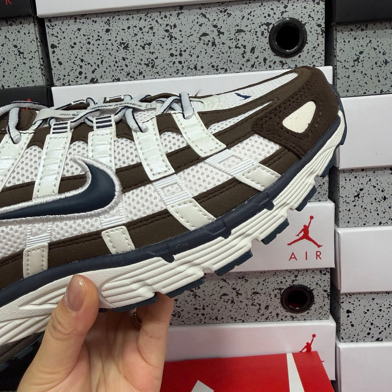 NIKE P-6000 PREMIUM 1.1