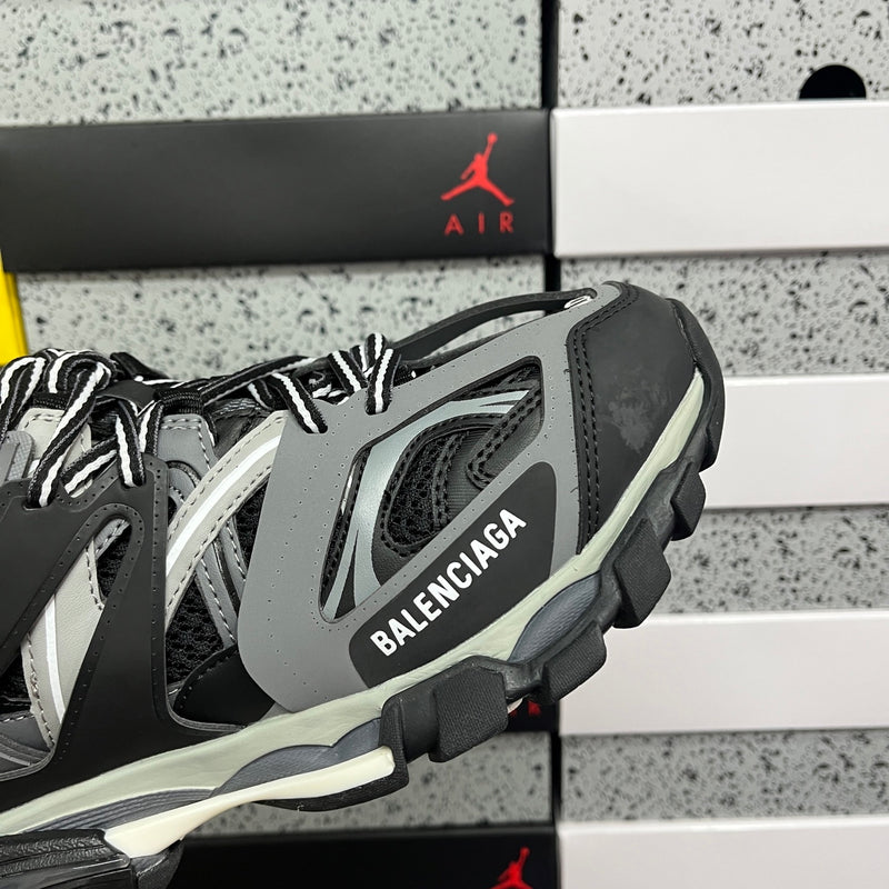 BALENCIAGA TRACK 3.0 PREMIUM 1.1
