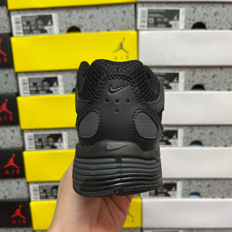 NIKE P-6000 PREMIUM 1.1