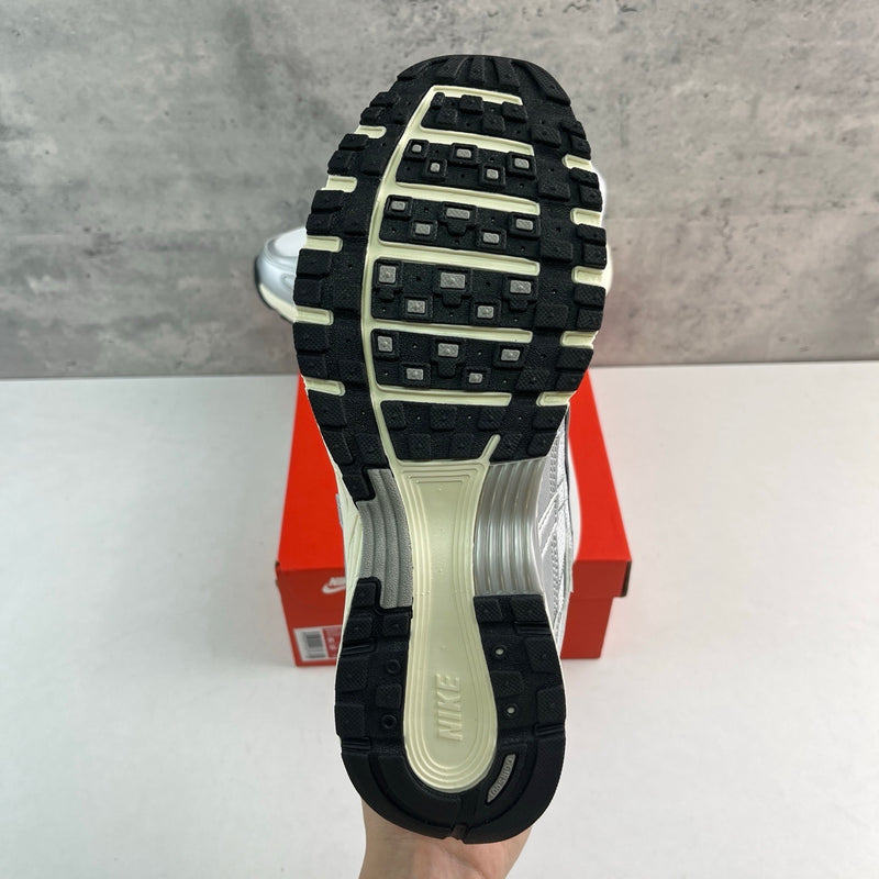 NIKE P-6000 PREMIUM 1.1