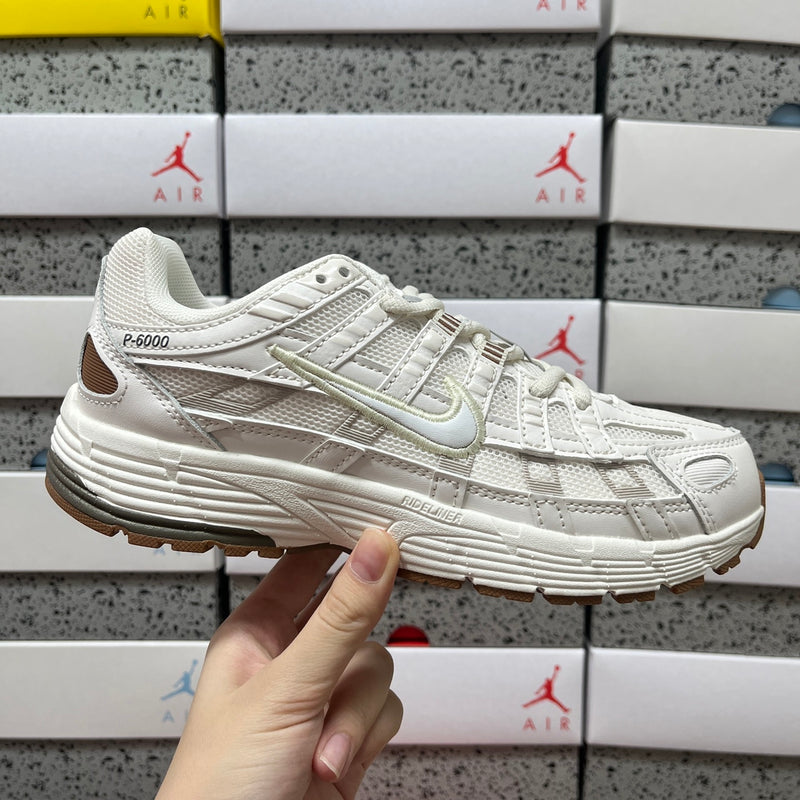 NIKE P-6000 PREMIUM 1.1