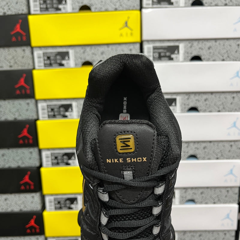 NIKE SHOX 12 MOLAS  PREMIUM 1.1