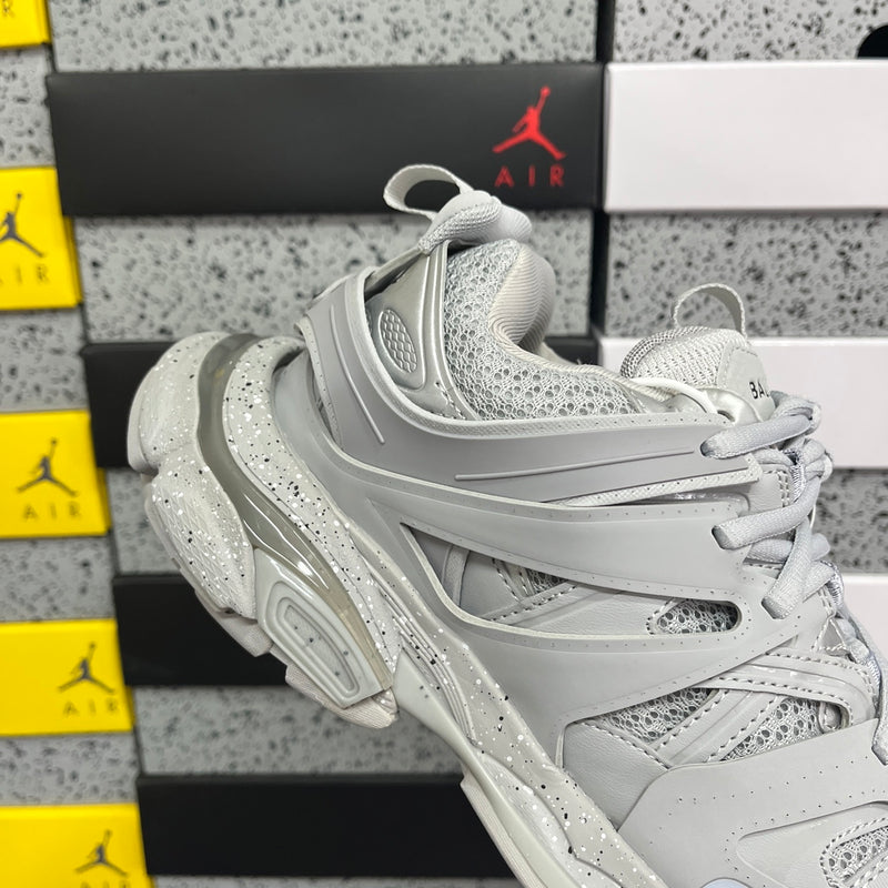 BALENCIAGA TRACK 3.0 PREMIUM 1.1