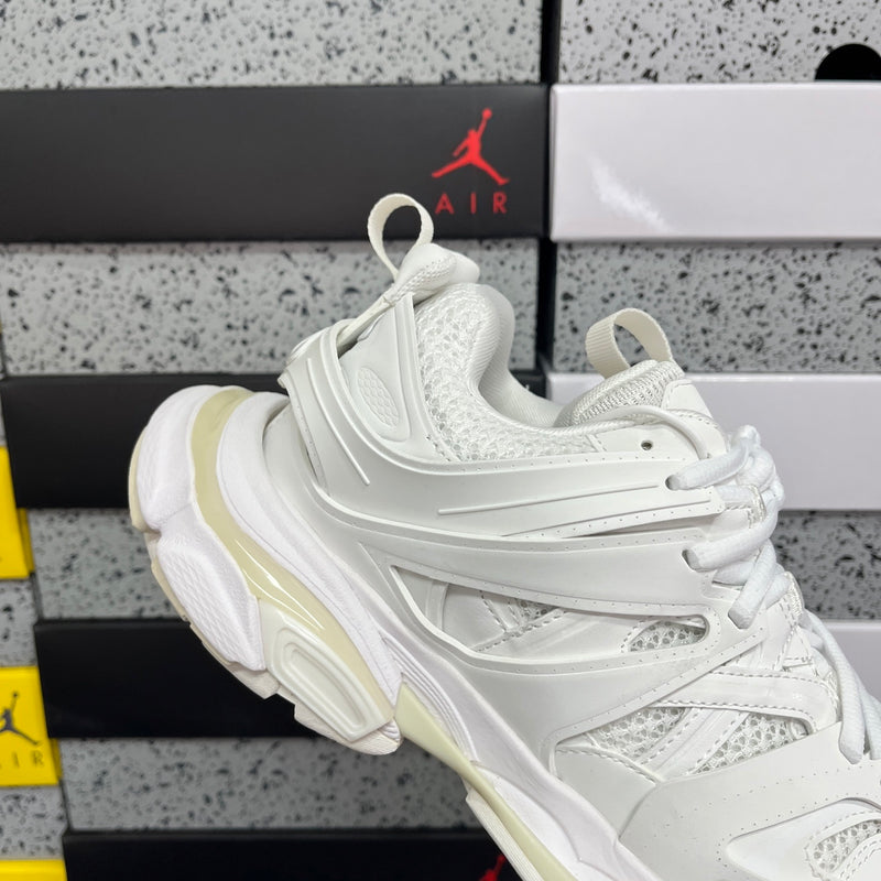 BALENCIAGA TRACK 3.0 PREMIUM 1.1