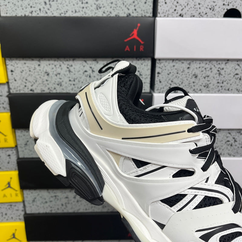 BALENCIAGA TRACK 3.0 PREMIUM 1.1