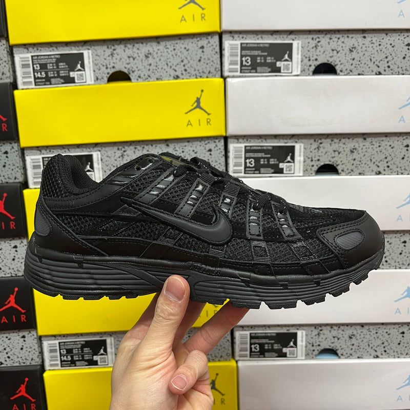 NIKE P-6000 PREMIUM 1.1