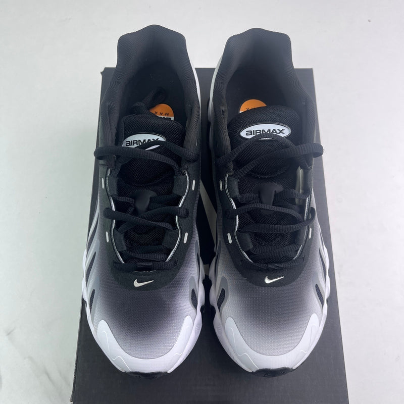 NIKE AIR MAX DN8 PREMIUM 1.1