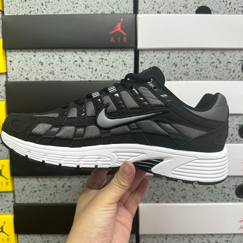 NIKE P-6000 PREMIUM 1.1
