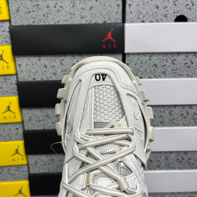BALENCIAGA TRACK 3.0 PREMIUM 1.1
