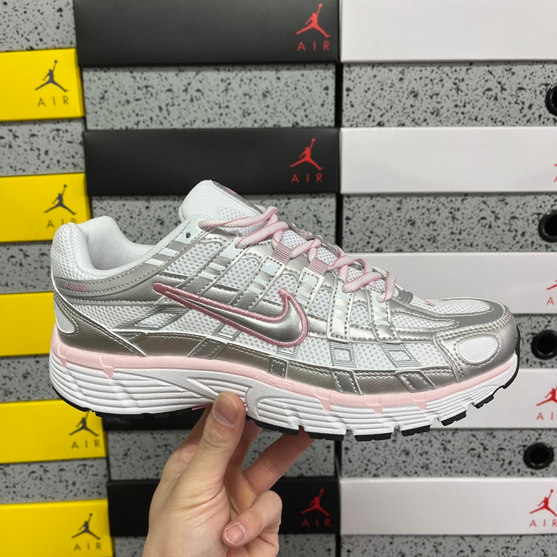 NIKE P-6000 PREMIUM 1.1