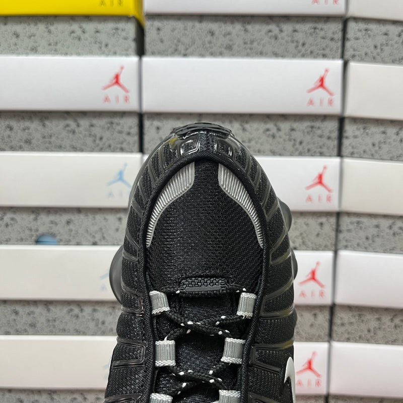 NIKE SHOX 12 MOLAS PREMIUM 1.1