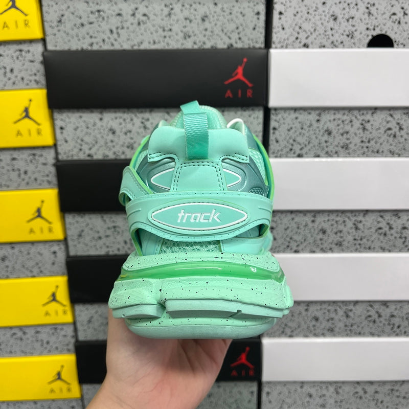 BALENCIAGA TRACK 3.0 PREMIUM 1.1