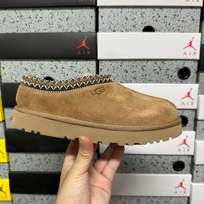 UGG SNOW BOOTS PREMIUM 1.1