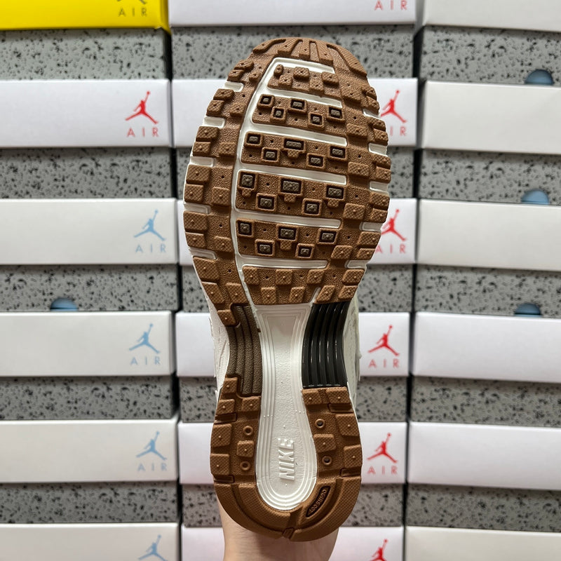 NIKE P-6000 PREMIUM 1.1