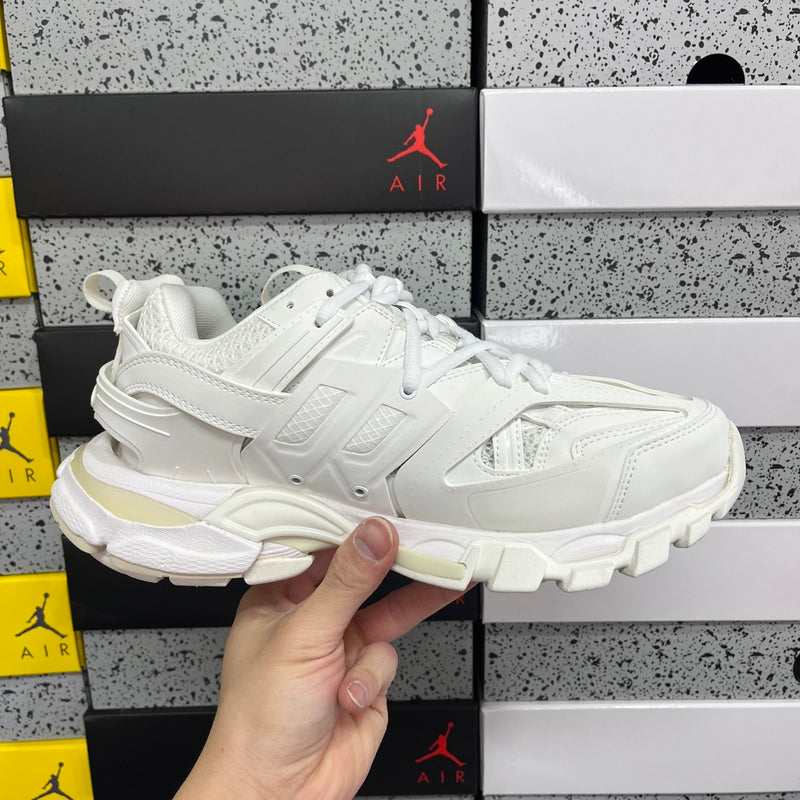 BALENCIAGA TRACK 3.0 PREMIUM 1.1