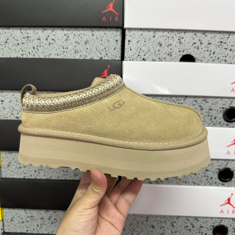 UGG SNOW BOOTS PREMIUM