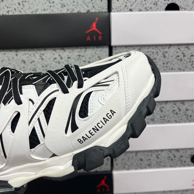BALENCIAGA TRACK 3.0 PREMIUM 1.1