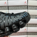 NIKE SHOX 12 MOLAS  THERMO REACTIVE PREMIUM 1.1