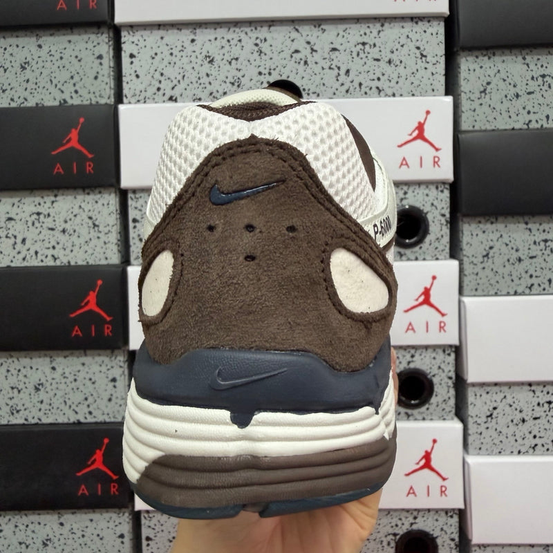 NIKE P-6000 PREMIUM 1.1