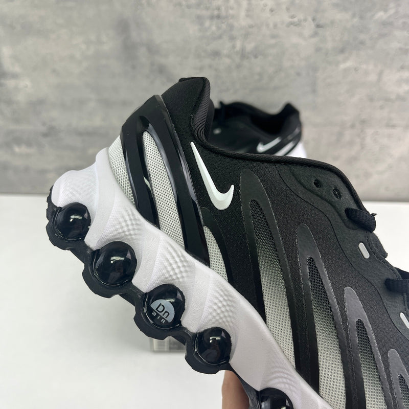 NIKE AIR MAX DN8 PREMIUM 1.1