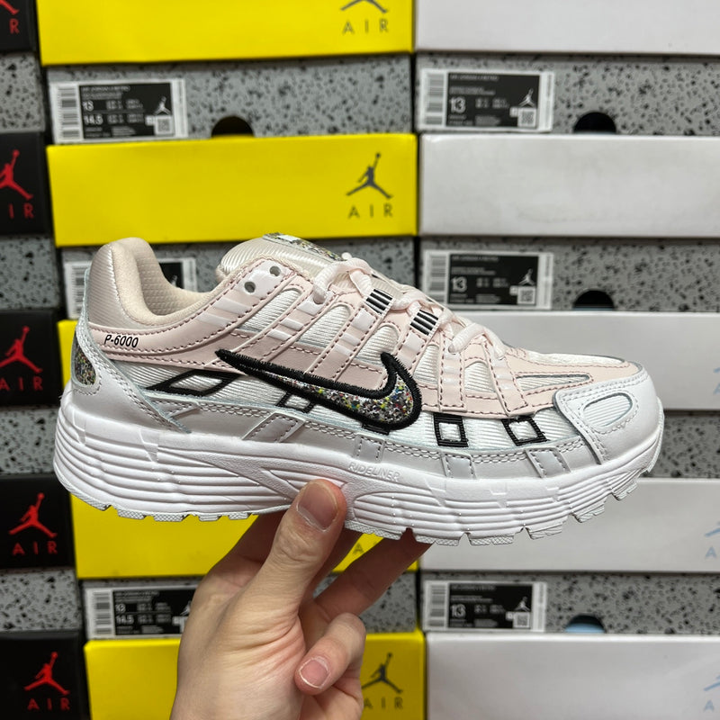 NIKE P-6000 PREMIUM 1.1