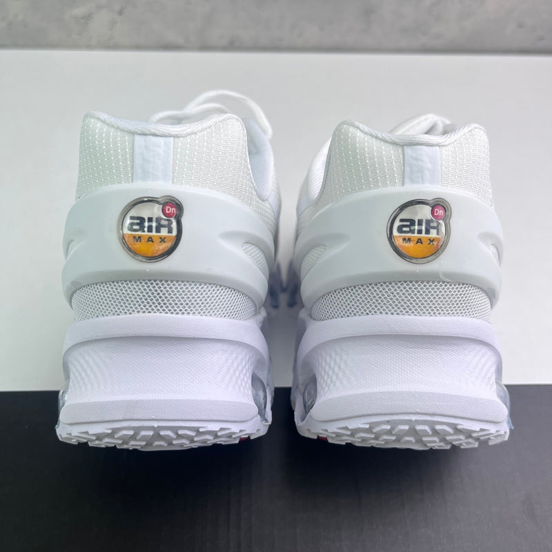 NIKE AIR MAX DN8 PREMIUM 1.1