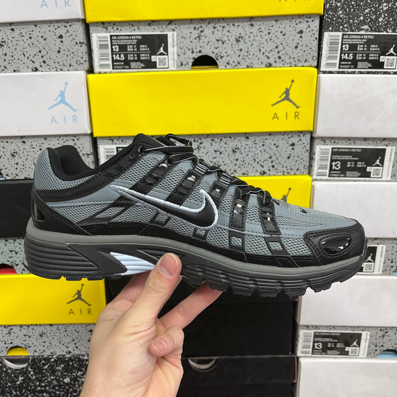 NIKE P-6000 PREMIUM 1.1