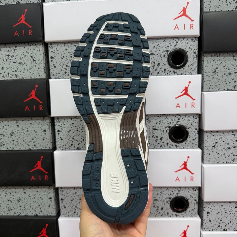 NIKE P-6000 PREMIUM 1.1