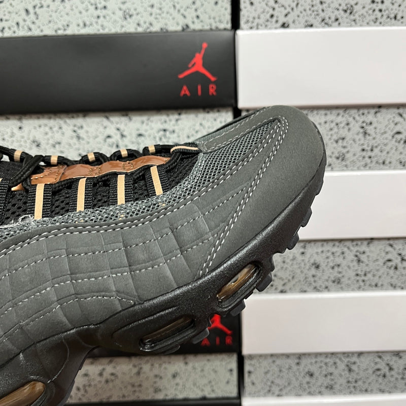 NIKE AIR MAX 95 PREMIUM 1.1